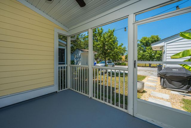 4936 W Liberty Park Circle, North Charleston, SC 29405