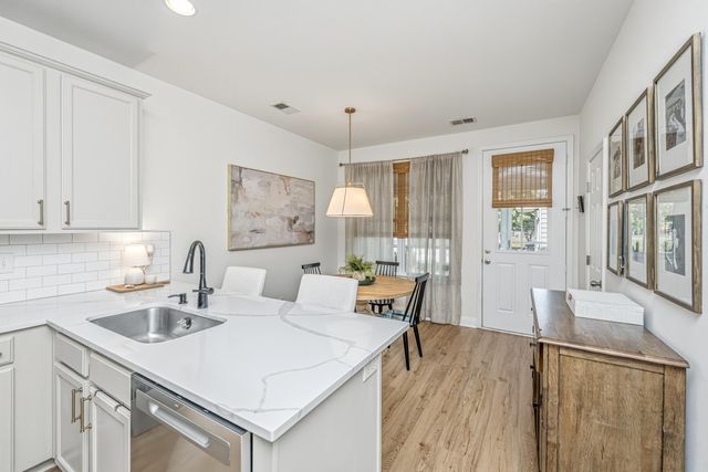 4936 W Liberty Park Circle, North Charleston, SC 29405
