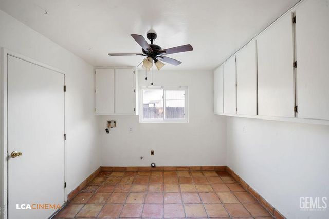 7001 Pointer Court, Bakersfield, CA 93309