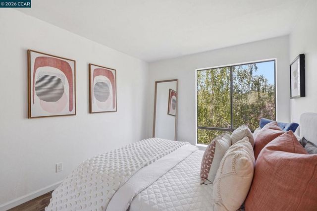 460 N Civic Dr 310, Walnut Creek, CA 94596
