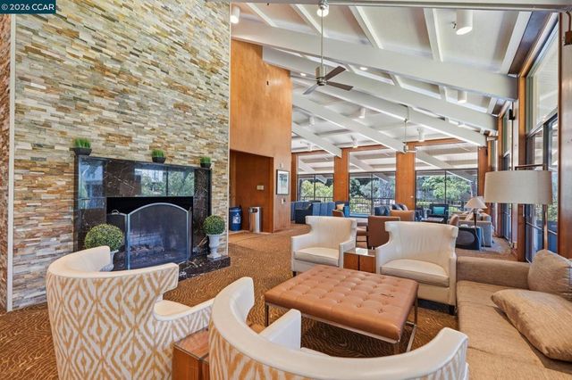 460 N Civic Dr 310, Walnut Creek, CA 94596