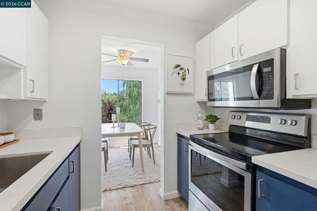 460 N Civic Dr 310, Walnut Creek, CA 94596