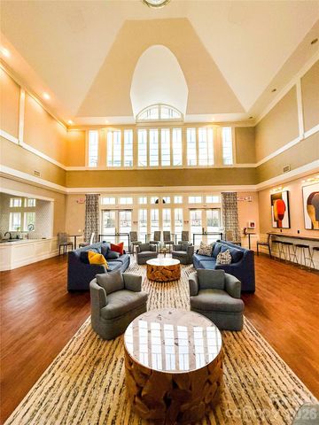 2403 Diplomat Lane, Charlotte, NC 28210