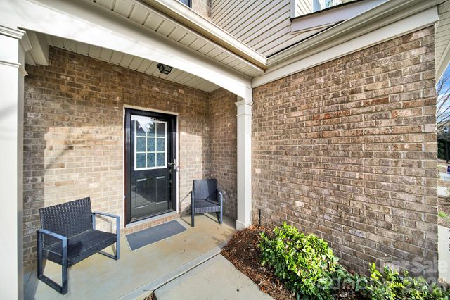 2403 Diplomat Lane, Charlotte, NC 28210