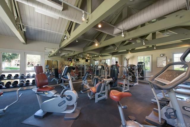 7565 Charmant Dr 512, San Diego, CA 92122