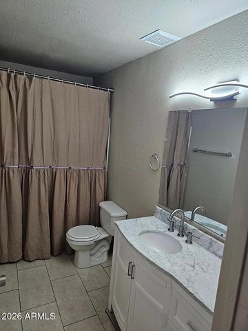 2831 E MOBILE Lane, Phoenix, AZ 85040