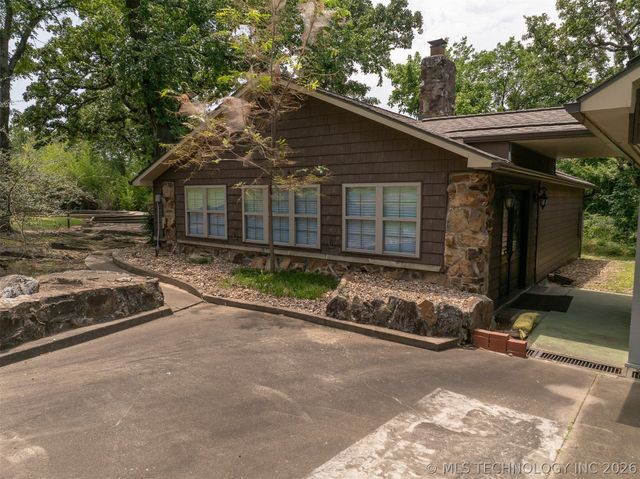 1419 Country Club Road, Mcalester, OK 74501