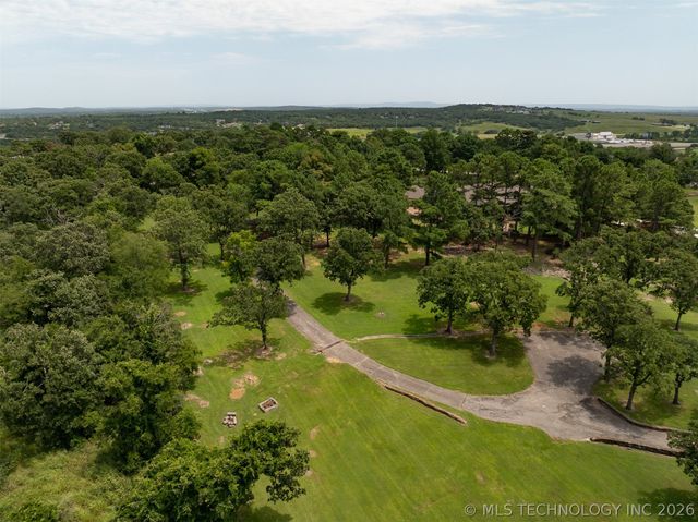 1419 Country Club Road, Mcalester, OK 74501