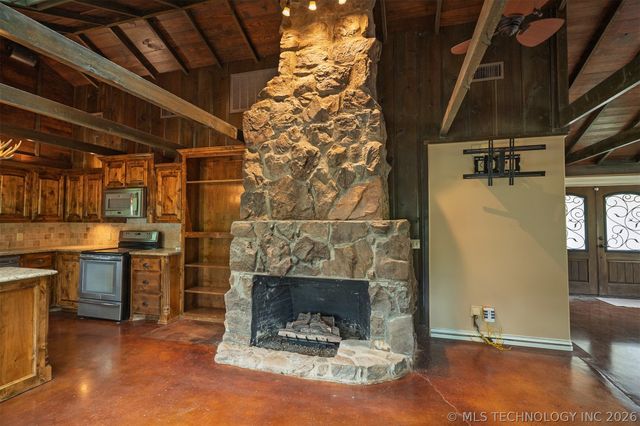 1419 Country Club Road, Mcalester, OK 74501
