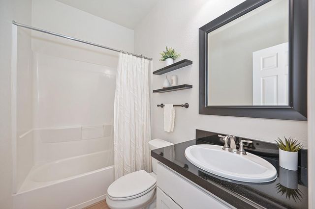 1550 Bonanza Ln, Folsom, CA 95630