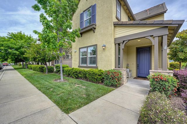 1550 Bonanza Ln, Folsom, CA 95630