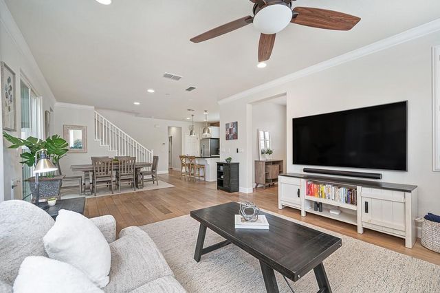 1550 Bonanza Ln, Folsom, CA 95630