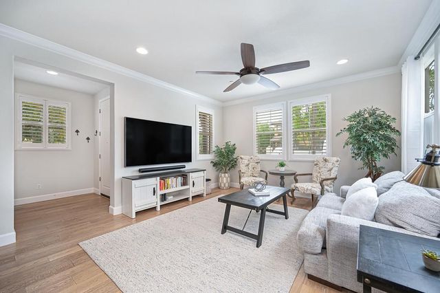 1550 Bonanza Ln, Folsom, CA 95630