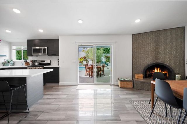 3059 N Biskra Road, Palm Springs, CA 92262