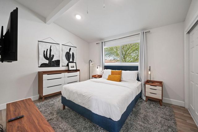 3059 N Biskra Road, Palm Springs, CA 92262