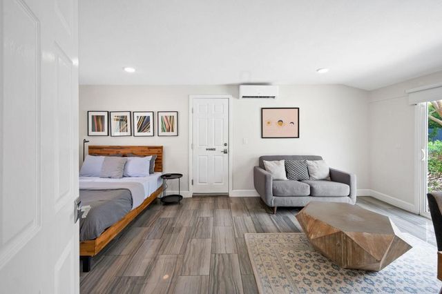 3059 N Biskra Road, Palm Springs, CA 92262