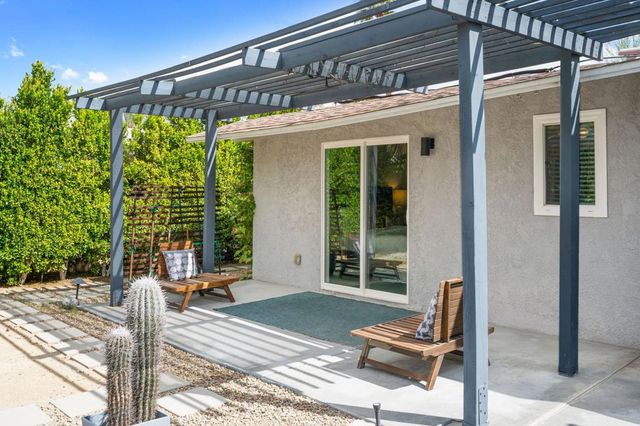 3059 N Biskra Road, Palm Springs, CA 92262