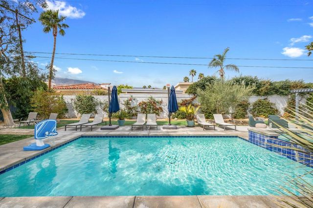 3059 N Biskra Road, Palm Springs, CA 92262