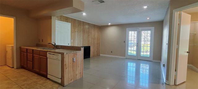 2550 N ALAFAYA TRAIL 10110, Orlando, FL 32826