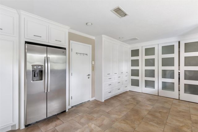 4842 Briarbend Drive, Houston, TX 77035