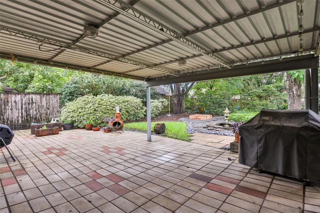 4842 Briarbend Drive, Houston, TX 77035