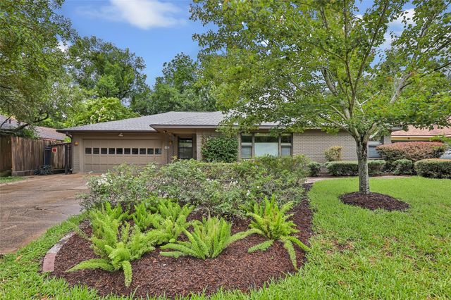 4842 Briarbend Drive, Houston, TX 77035