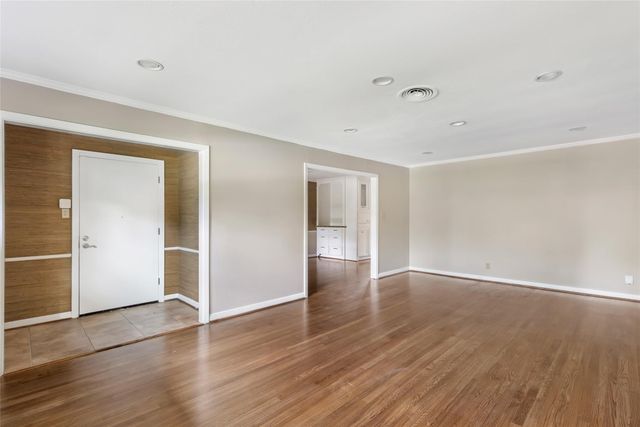 4842 Briarbend Drive, Houston, TX 77035