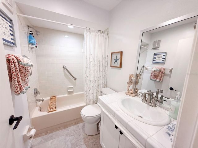 863 AUDUBON DRIVE 863, Bradenton, FL 34209