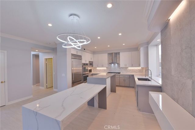 1439 High Bluff, Newport Beach, CA 92660