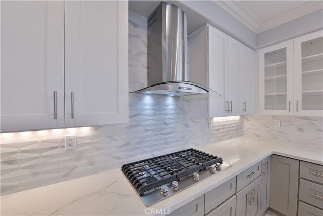 1439 High Bluff, Newport Beach, CA 92660