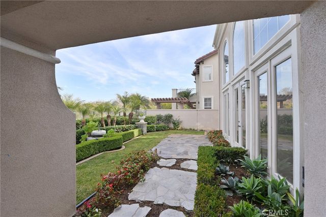 1439 High Bluff, Newport Beach, CA 92660