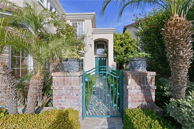 1439 High Bluff, Newport Beach, CA 92660