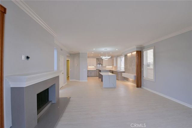 1439 High Bluff, Newport Beach, CA 92660