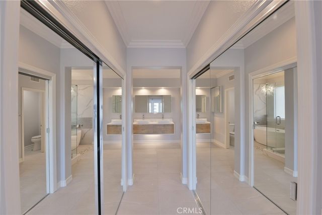 1439 High Bluff, Newport Beach, CA 92660