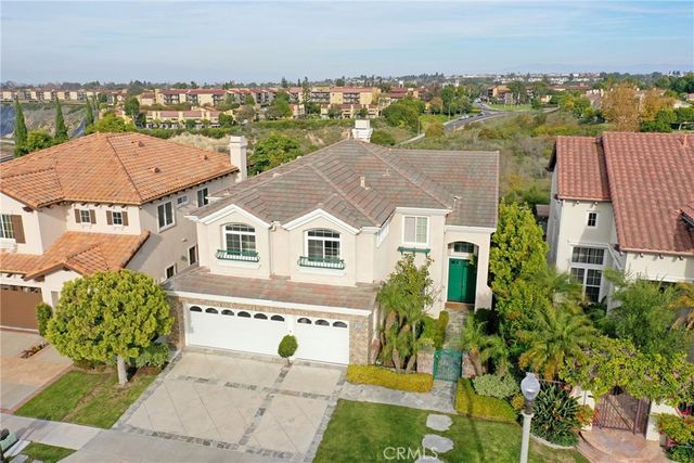 1439 High Bluff, Newport Beach, CA 92660