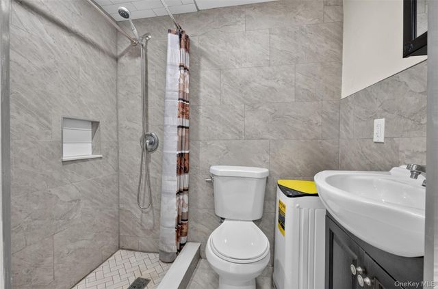 80 Schenck Avenue, Brooklyn, NY 11207