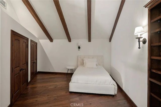 3598 Alta Mesa Drive, Studio City, CA 91604