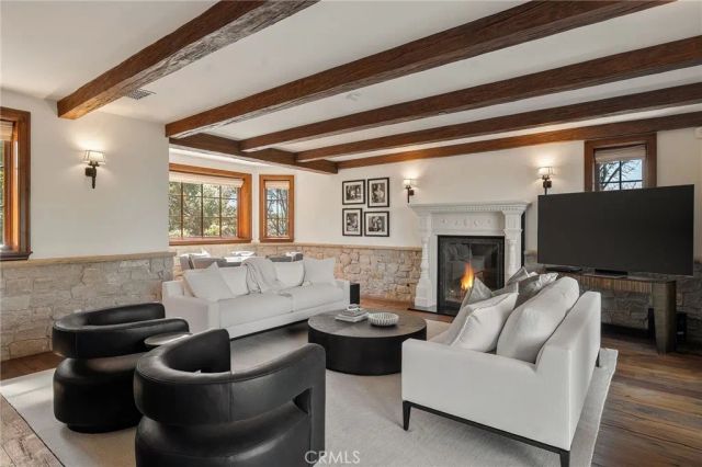 3598 Alta Mesa Drive, Studio City, CA 91604