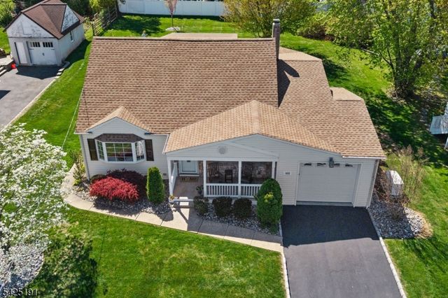 435 3rd Ave, Garwood Boro, NJ 07027