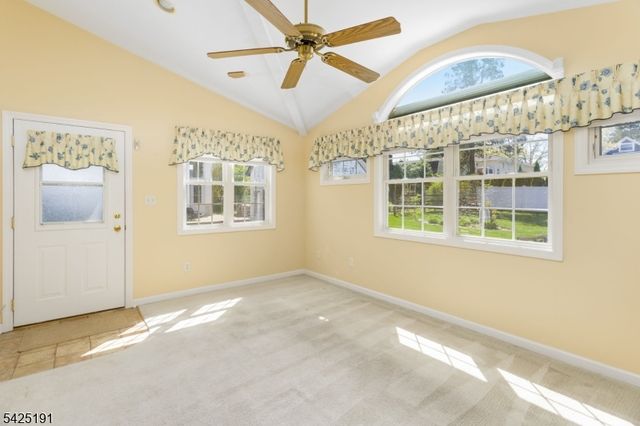 435 3rd Ave, Garwood Boro, NJ 07027