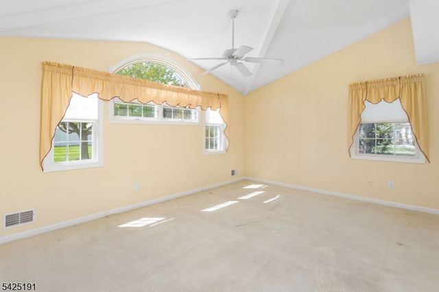 435 3rd Ave, Garwood Boro, NJ 07027