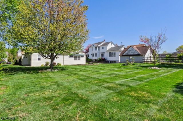 435 3rd Ave, Garwood Boro, NJ 07027