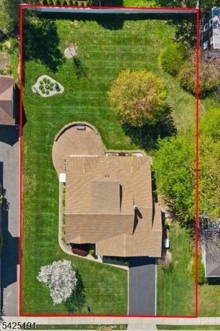 435 3rd Ave, Garwood Boro, NJ 07027