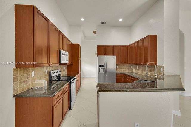 18861 SW 77th Ct, Cutler Bay, FL 33157
