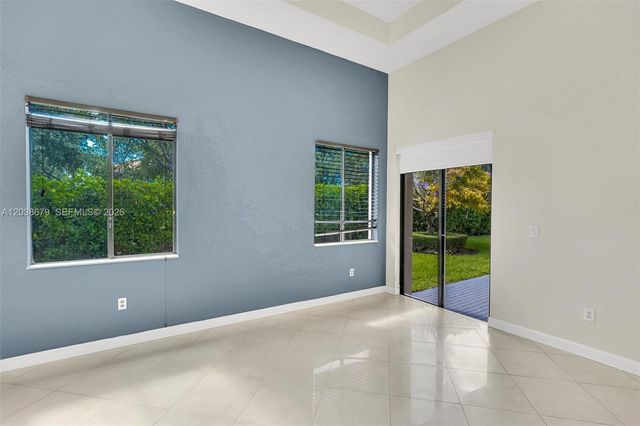 18861 SW 77th Ct, Cutler Bay, FL 33157