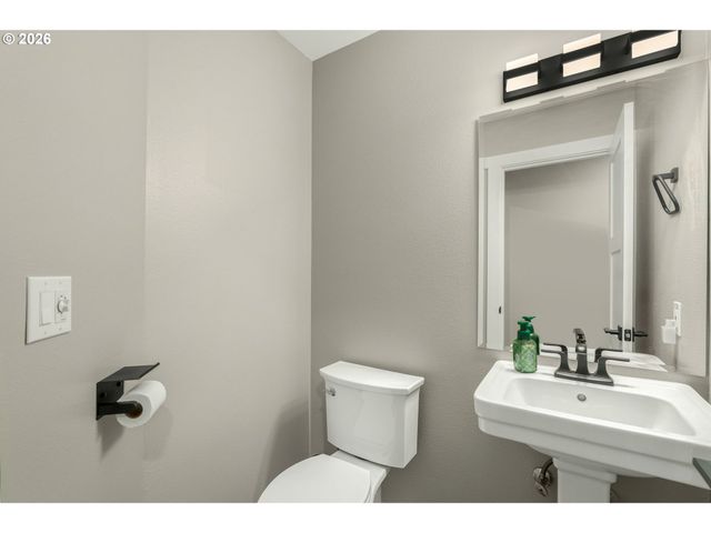 15180 Sw COPPER Ct, Beaverton, OR 97007