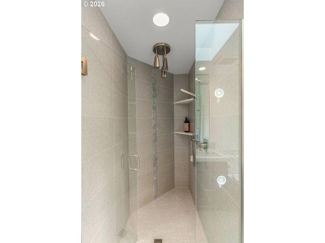 15180 Sw COPPER Ct, Beaverton, OR 97007