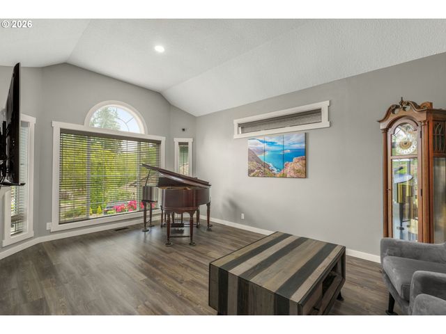15180 Sw COPPER Ct, Beaverton, OR 97007