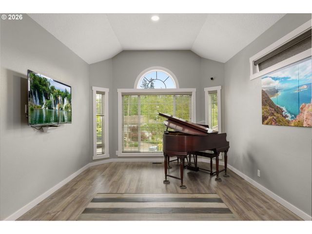 15180 Sw COPPER Ct, Beaverton, OR 97007