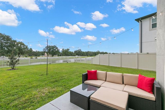 16044 SONOMA GROVE CIRCLE, Tampa, FL 33647